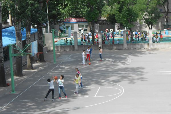 篮球女.JPG